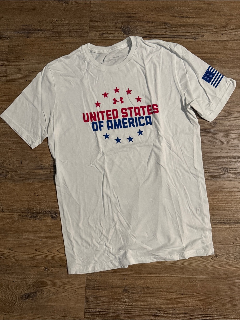 Under Armour Men’s White Short Sleeve USA Graphic Tee with Red & Blue Print